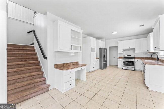 Building Photo - 4267 Azalea Walk