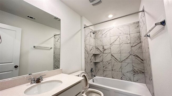 Building Photo - 138 Milliner Lp