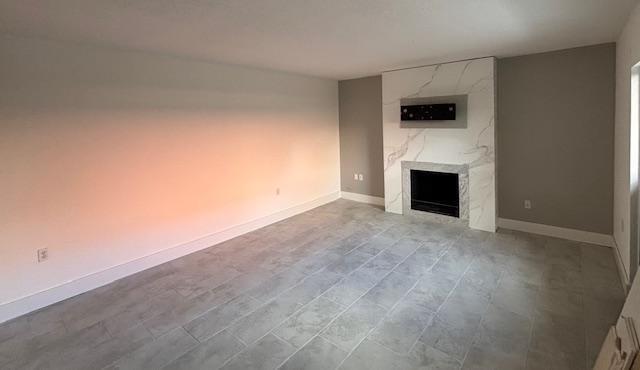 Building Photo - 3161 Meridian Way S