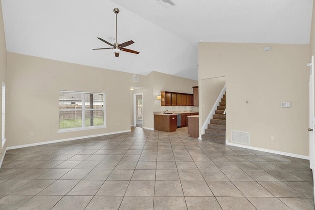 Building Photo - 1422 Saffron Trail