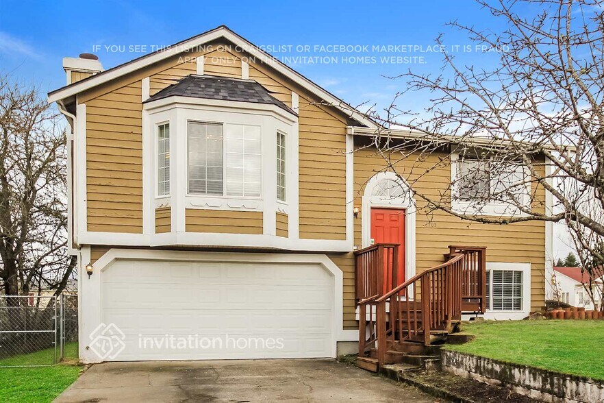 Primary Photo - 1701 S 87th St