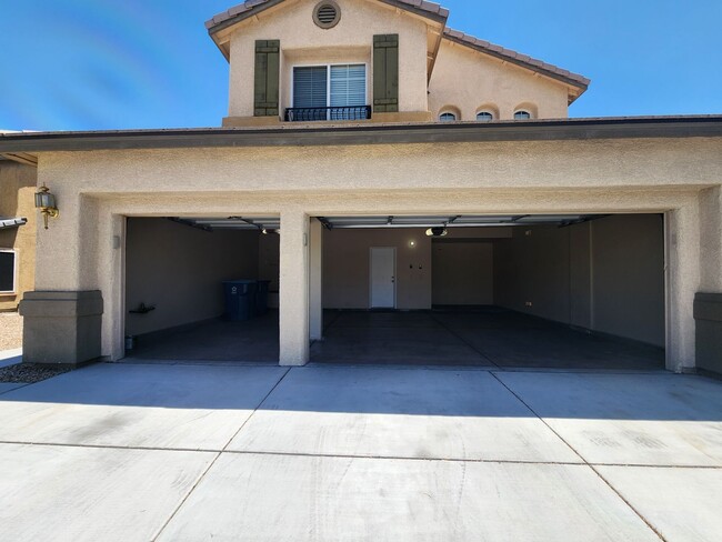 Building Photo - 7748 Cascade Bluffs Ct