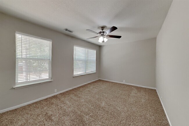 Building Photo - 10406 E Summit Canyon Dr