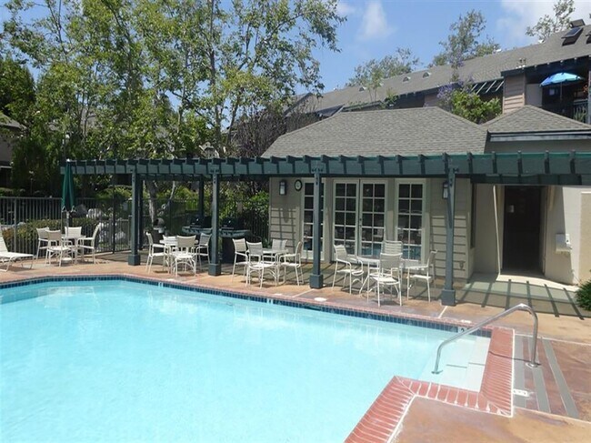 Building Photo - CARMEL VALLEY - The Lakes at Del Mar - Nic...