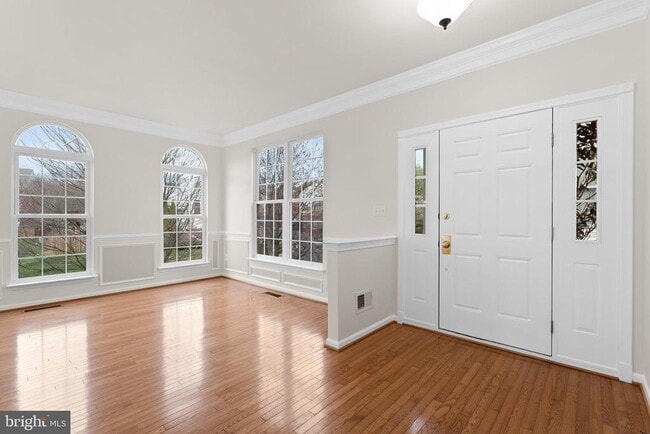 Primary Photo - 128 Ivy Hills Terrace
