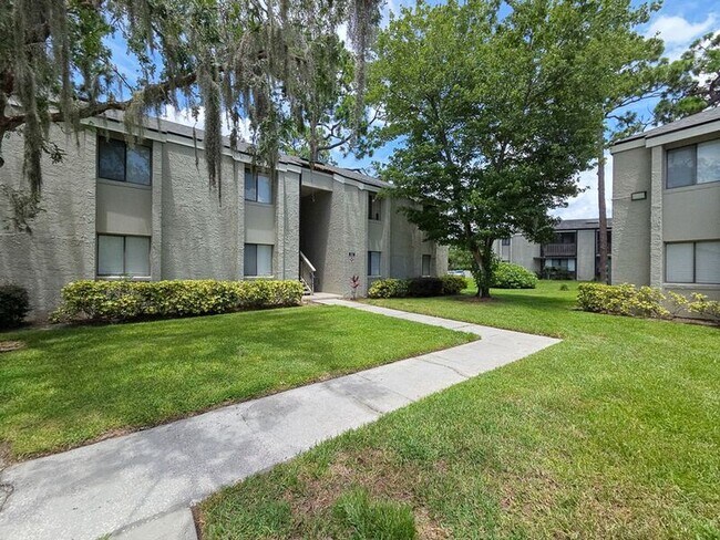 Primary Photo - 152 Springwood Cir