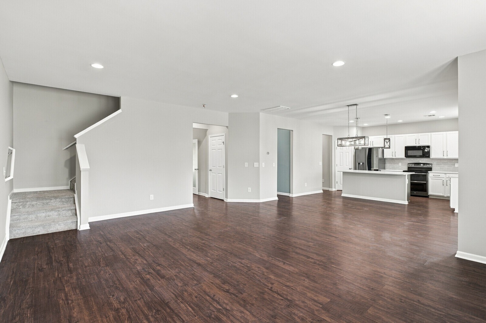 Building Photo - 132 Slaters Dr