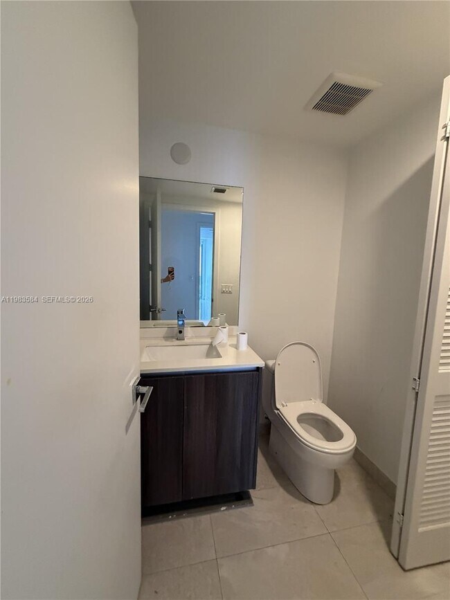 Building Photo - 488 NE 18th St