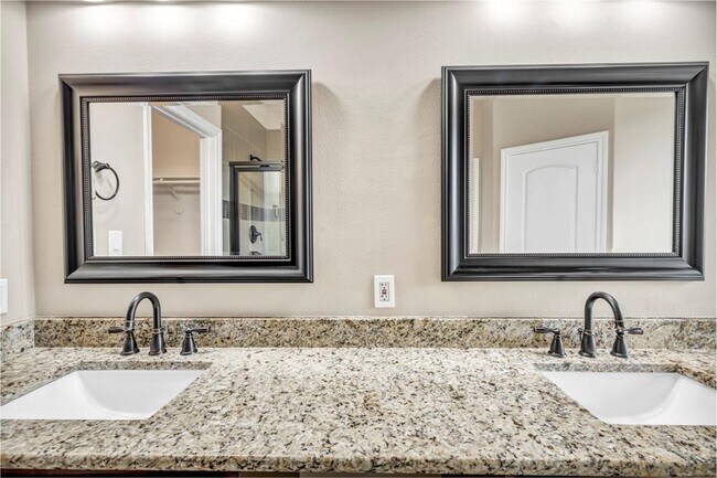 Building Photo - 206 Sunrise Ridge Cove