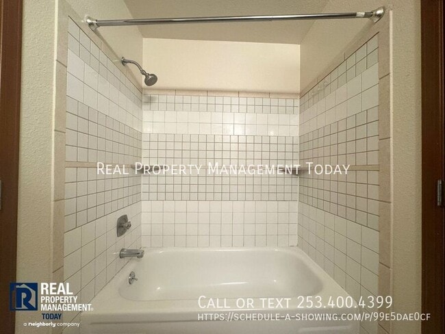 Building Photo - 117 162nd St S