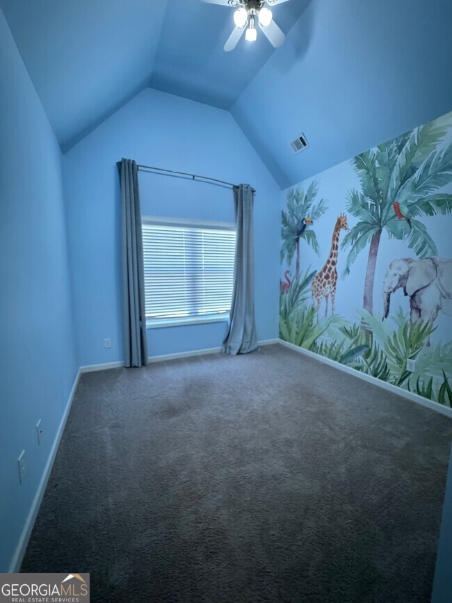 Building Photo - 829 Hawkins Creek Dr