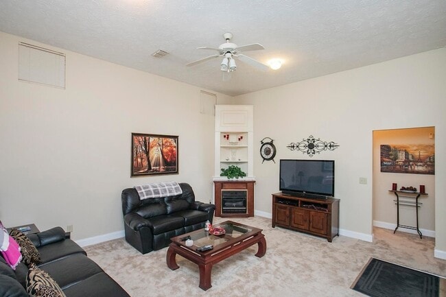 Building Photo - 1508 Clover Ct