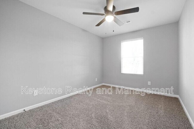 Building Photo - 2186 Peachers Mill Rd