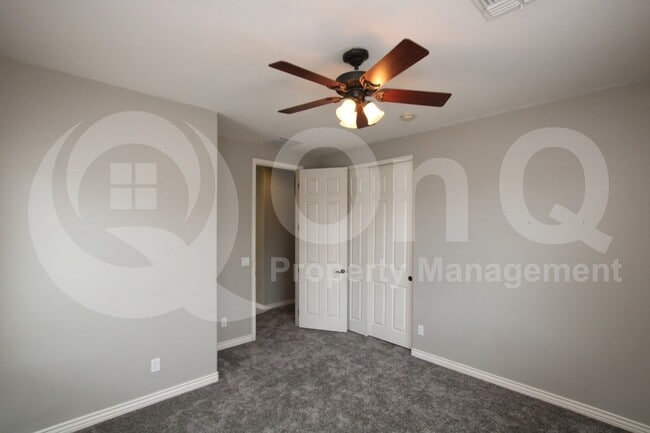 Building Photo - 19134 E Lark Dr