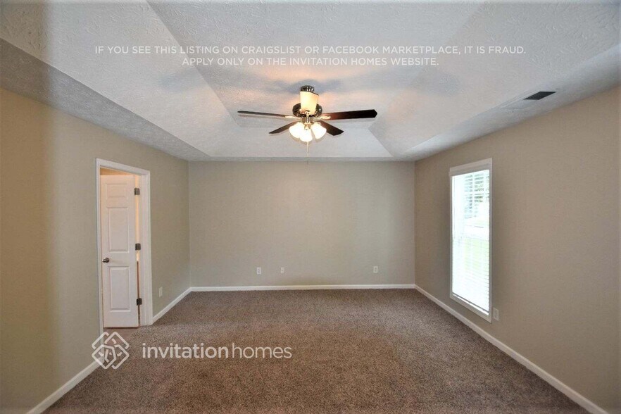 Building Photo - 5622 Elwood Cir