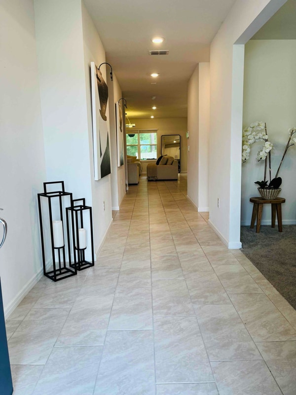 Building Photo - 30572 Thunderbird Dr