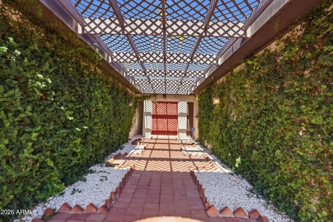 Building Photo - 6311 N 74th St