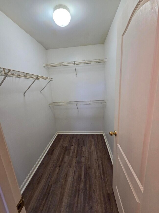 Building Photo - 141 McConnells Trace