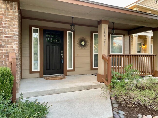 Building Photo - 18320 Friendship Hill Dr