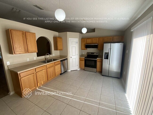 Building Photo - 2589 Auburndale St