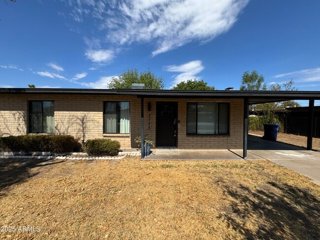 Building Photo - 2115 S Stanley Pl