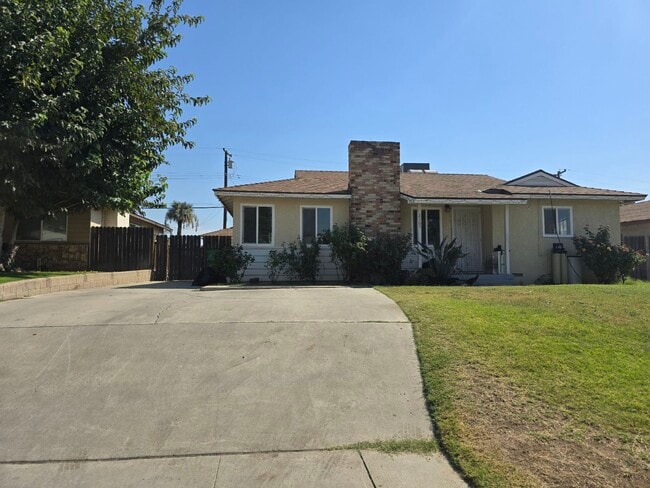 Primary Photo - 2305 Pictoria Dr