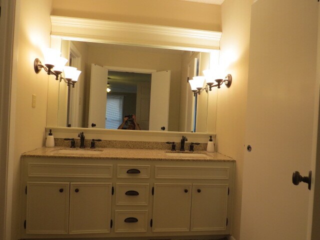 Building Photo - 6719 Fossil Creek Rd