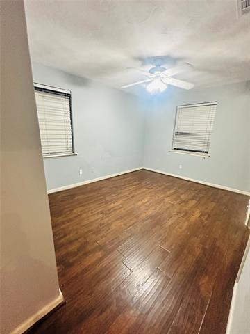 Building Photo - 3036 Albany Dr