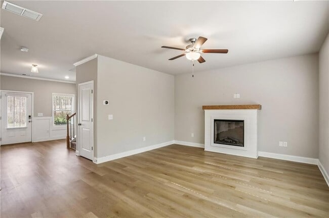 Building Photo - 2099 Easterwood Ct.