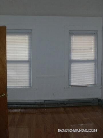 Building Photo - 35 Brookline St