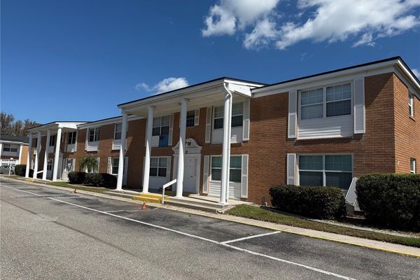 Building Photo - 4158 Tamiami Trl