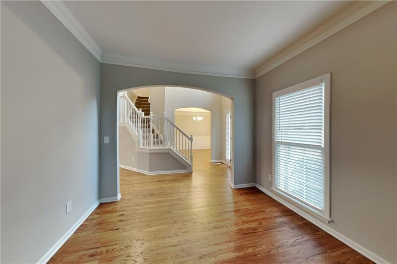 Building Photo - 3930 Summit Gate Dr