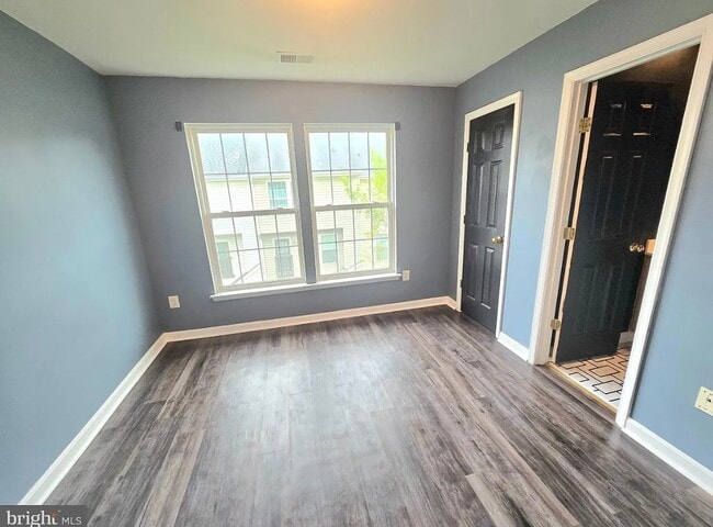 Building Photo - 13907 Edwall Dr