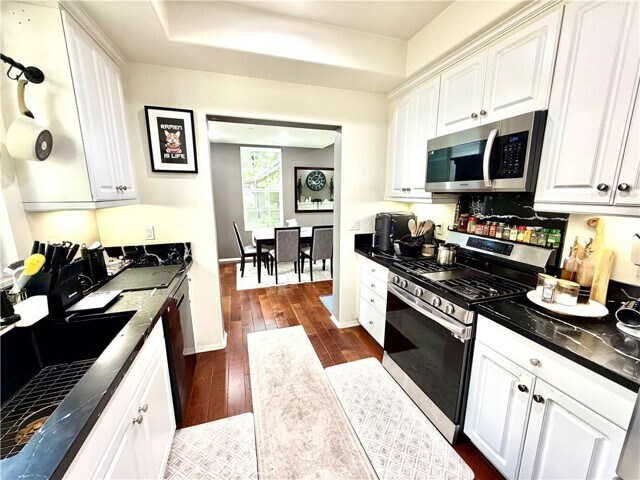 Building Photo - 15205 Calverton Way