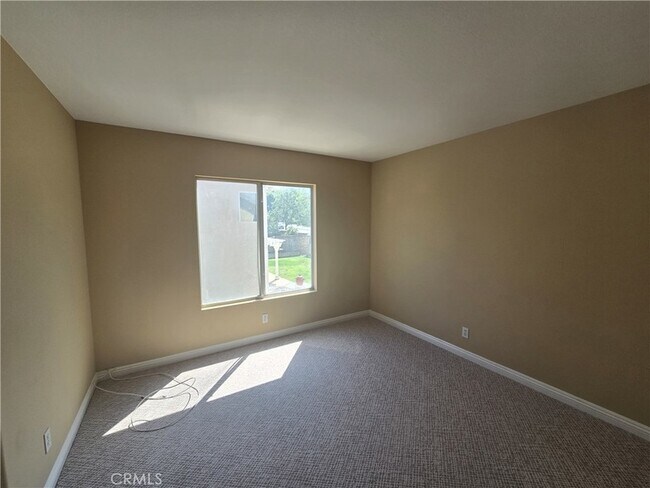 Building Photo - 2382 MacBeth Ave