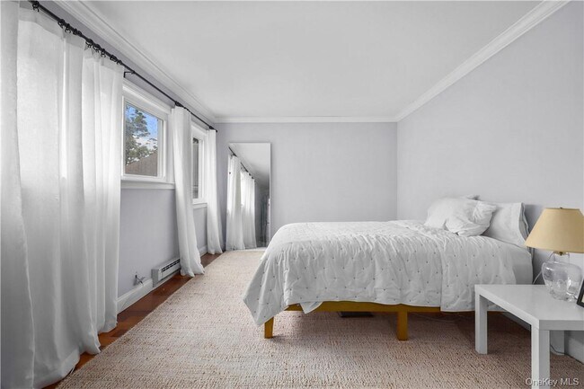 Building Photo - 208 Harris Rd