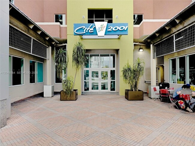Building Photo - 2001 Biscayne Blvd