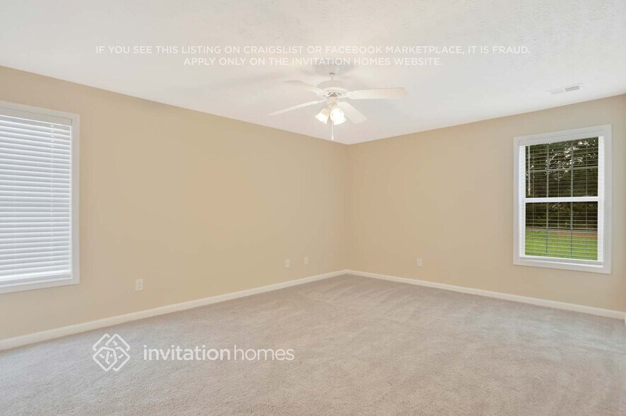 Building Photo - 405 Anita Dr