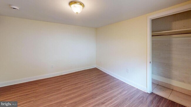Building Photo - 8514 Chestnut Oak Rd