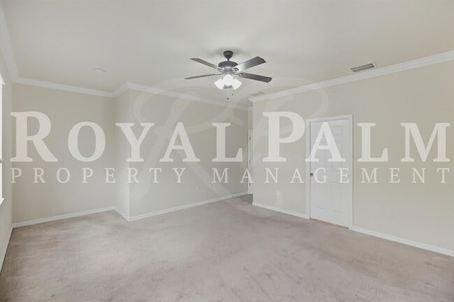 Building Photo - 8895 Via Isola Court