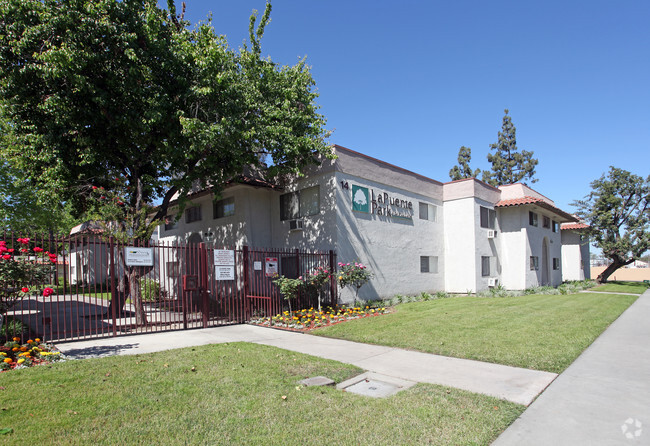 Primary Photo - La Puente Park Apartments