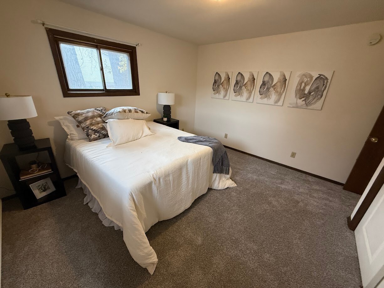 Building Photo - 805 Brandie Rd