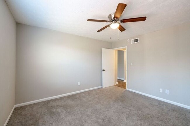 Building Photo - Modern Living at Westside Court