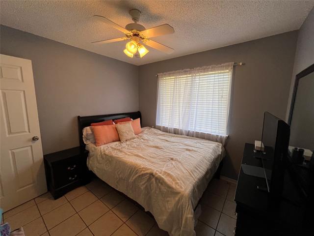 Building Photo - 6736 Black Wing Dr