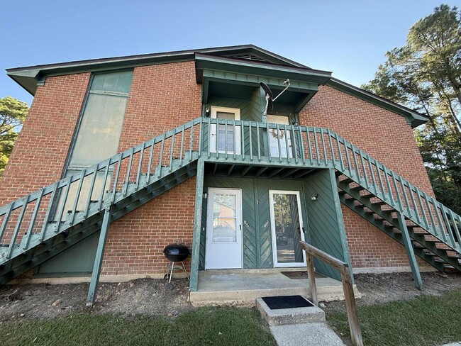 Primary Photo - 500 Grant St