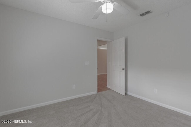 Building Photo - 1819 Ashmore Green Dr