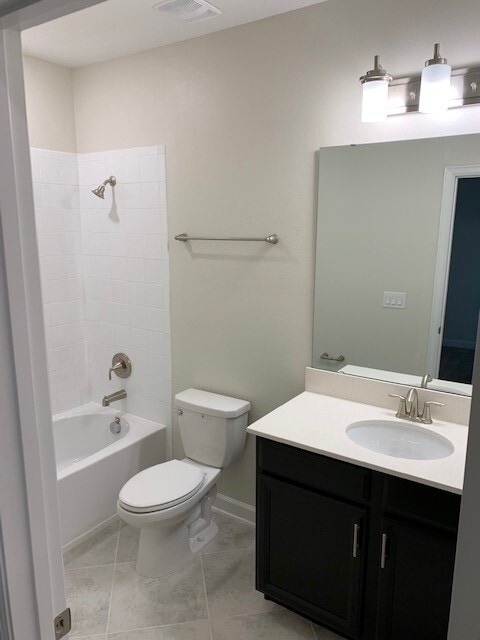 Building Photo - Lake Nona Townhouse