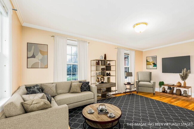 Building Photo - 709 Central Ave