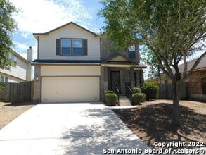 Building Photo - 10386 Oakwood Crest