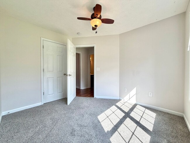Building Photo - 1407 Scrub Oak Drive